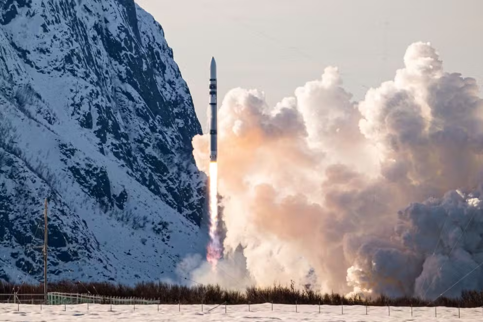 Lançamento do foguete Spectrum falha, mas Isar Aerospace vê avanço para a Europa no espaço