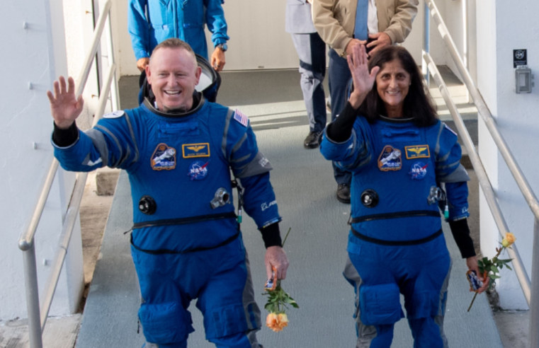 Atraso no lançamento da tripulação substituta deixa astronautas presos na ISS por mais tempo